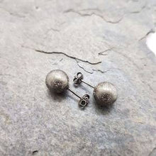 Load image into Gallery viewer, Moondust Black Rhodium Studs
